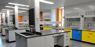 Souper LÉCan -Bureau à labo: réutiliser l'existant pour  science de demain