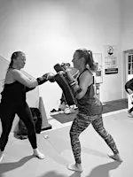 Women’s Muay Thai Kickboxing