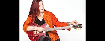Carolyn Wonderland at the 443 Social Club