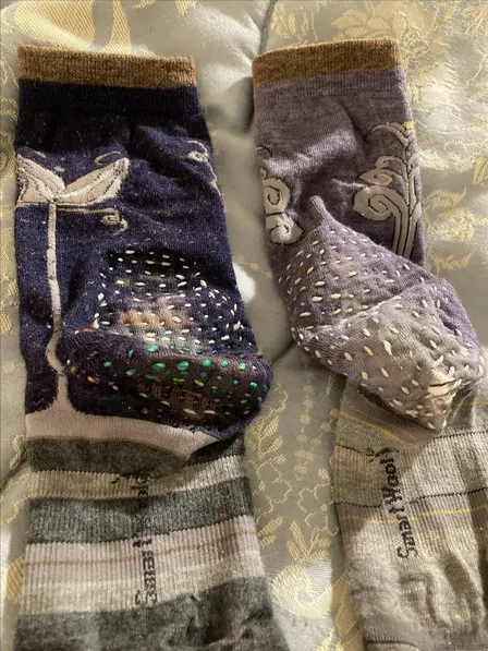 LEARN TO MEND SOCKS!