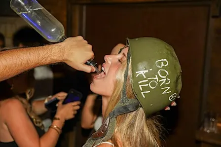 Nice Orange Pub Crawl – 5 Shots, Party Games & VIP Club Entry