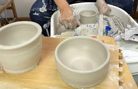 Beginner (PART ONE) Wheel Throwing 6-week Artist Series
