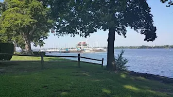 Burlington Heritage Trail Walk (3-18 mile history and scenic tour)