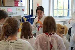 Visite de Laboratoire au Centre de Recherche en Cancérologie de Lyon