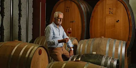 Visita in Cantina e Degustazione... esperienza tra Vino e Pietra!