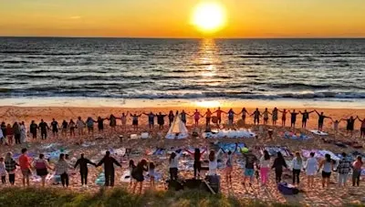 Free Community, Sunrise Sound Bath on the BEACH