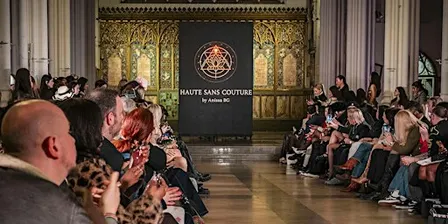 London Fashion Week Runway Show – VIP Fashion Experience