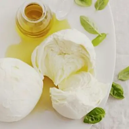 In-person class: Italian Cheesemaking: Mozzarella & Burrata (Long Island)
