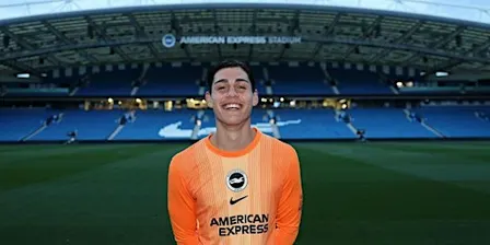 Sells Pro Training Woking Goalkeeper Trial Day 26/27 Season