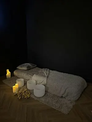 REIKI INFUSED COSY AIRBED SOUND BATH