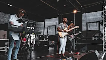Harry Evans  -80s funk and synth pop rock come to The  Oval Summer Sundays