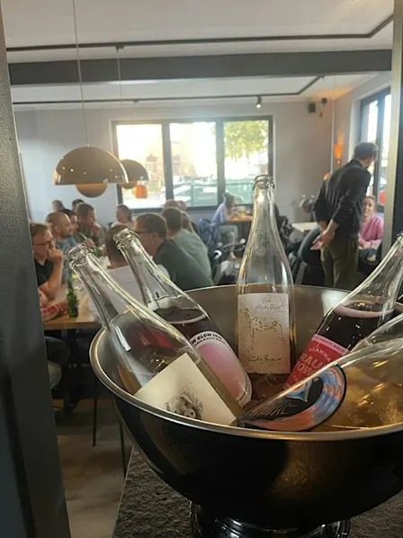 Bubble Wine World