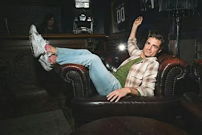 Stand-up Comedy Night with LA-based Touring Comedian Max Meisel!