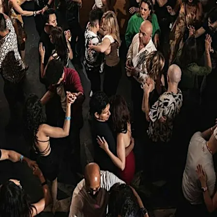 Köln Social Night – Leute treffen, tanzen & neue Kontakte knüpfen