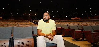 Hassan Phills: Live in London, UK - Early Show