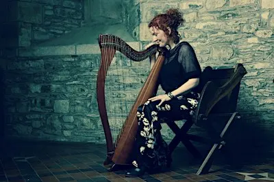 Tríona Marshall Irish Harp