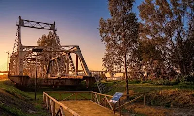 "Puente Abierto" microvisitas  al puente de Alfonso XIII