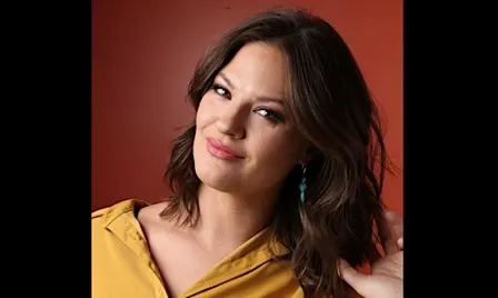 Ayla Brown – This Is Me: An Acoustic Storyteller Show