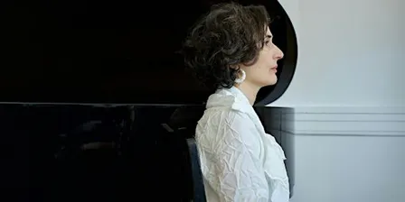 Eve Egoyan, Piano