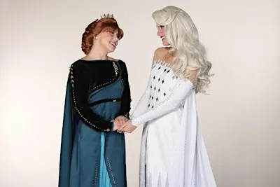 The Royal Treatment with the Frozen Sisters