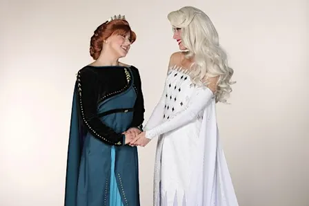 The Royal Treatment with the Frozen Sisters