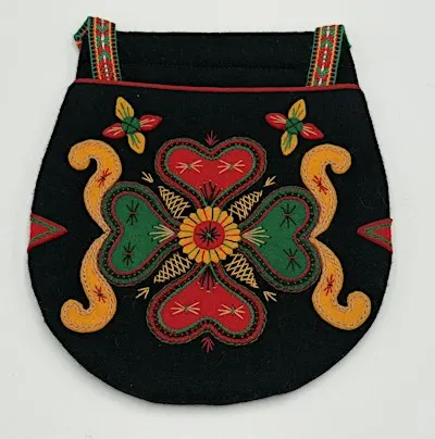 Create a Kjolväskor (Skirt Pocket or Purse) with Natalie Norman