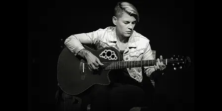 Kaki King at the 443 Social Club