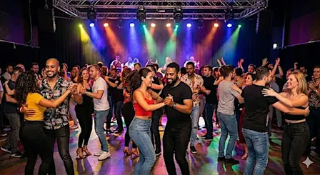 Latin Night, Tanzen & Leute kennenlernen
