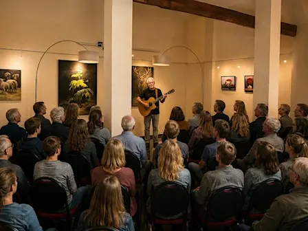 Theater bij  galerie Uitdekunst in Bingelrade