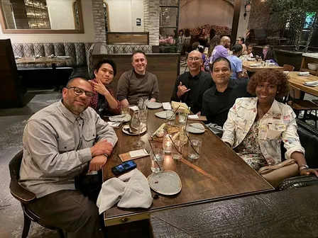 St. Louis Social Club Monthly: Foodies + New Friends