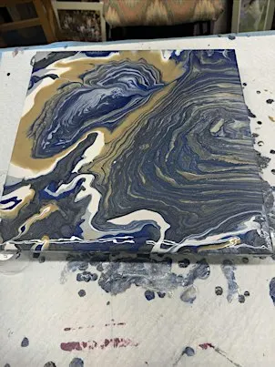 Pour painting
