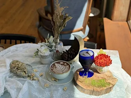 Magic of Botanical Mixology and Coffee at Beekeepers Cafe