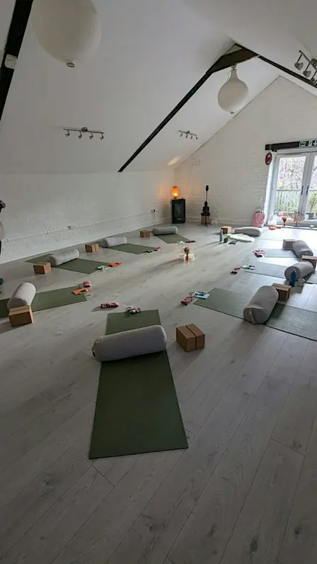 Self care Saturday - Sound Bath & Yoga with Iona & Paul