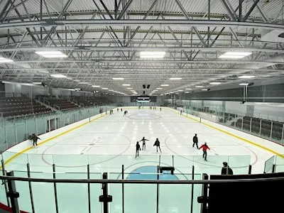Homecoming Huskies Family Skate