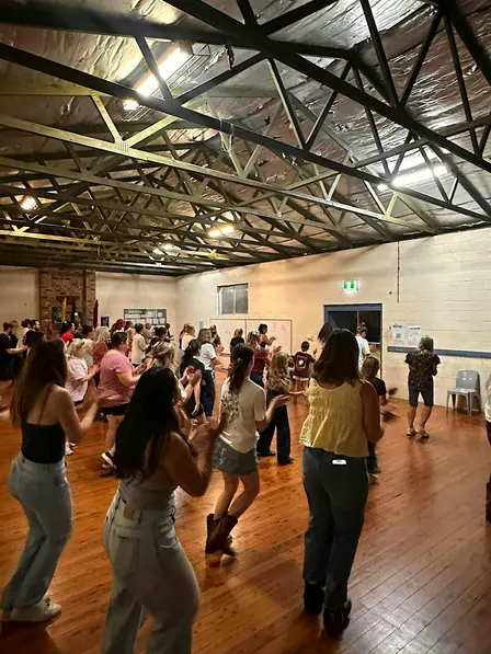 Complete Beginner Country Line Dancing