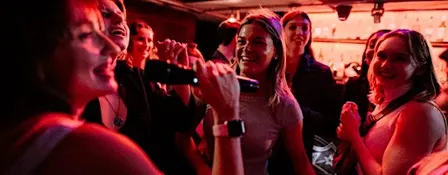 Karaoke & Language Exchange– Entrada Gratis en CALLE 365