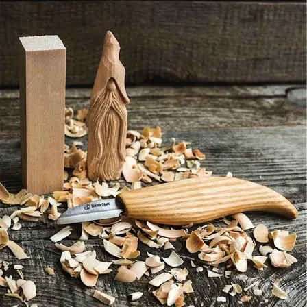Lee Valley Tools London Store - Carve a Wizard