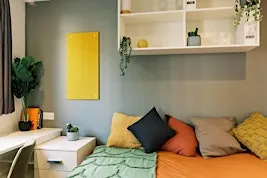 Craft Wednesdays - Room Decor