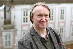 Stefan Schomann liest aus "Vom Wesen der Flüsse"