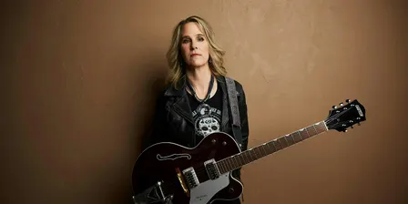 Lynne Hanson