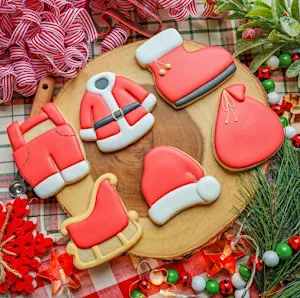 Deck Santa out in Sugar at my Christmas Sugar Cookie Decorating Class!