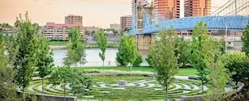 Guided Tour of Smale Park & Lunch @ Moerlein Lager House