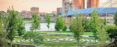 Guided Tour of Smale Park & Lunch @ Moerlein Lager House