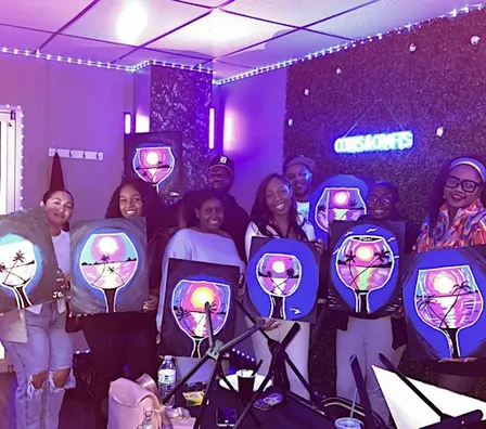 GLOW IN THE DARK PAINT & SIP 09/19 9pm