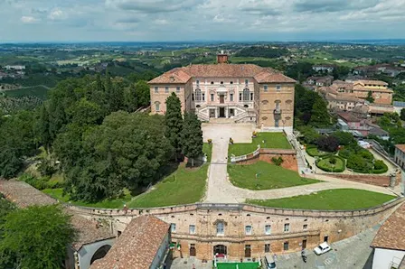 A tavola con i Savoia – Govone, Pollenzo e i vini del Piemonte