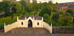 Friar's Bush Ancient Graveyard Walking Tour