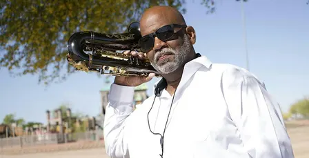 An Intimate Evening of Jazz with Walter Beasley