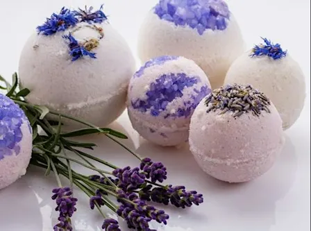 Bath Bomb Making (10-21yr)