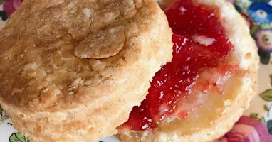 Bodacious Biscuits : Two Ways!
