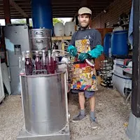 Juice on the Loose- extracting juices by steaming, scratting and pressing